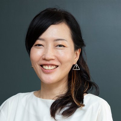 閑歳 孝子
